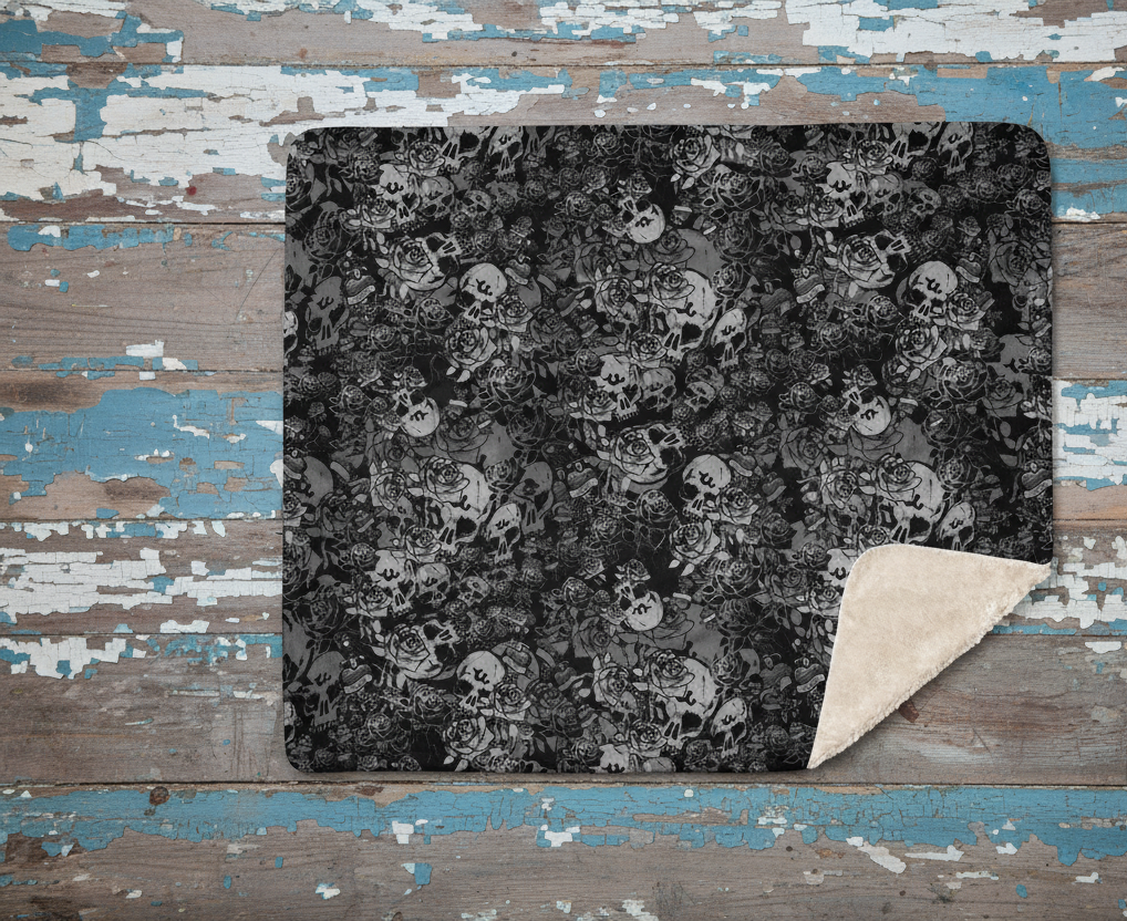 DARK URCHIN SKULL STORM 'NIGHT' Sherpa blanket