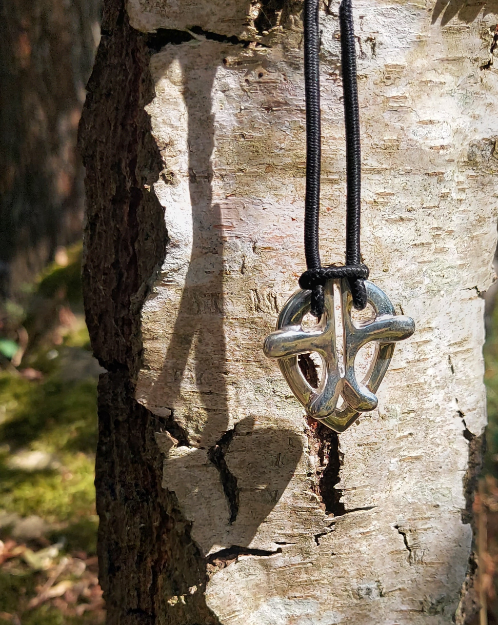 URCHIN Jewellery -'Heart Embrace' Unisex Silver Pendant. Solid Silver, Hallmarked. Hand-made in UK.