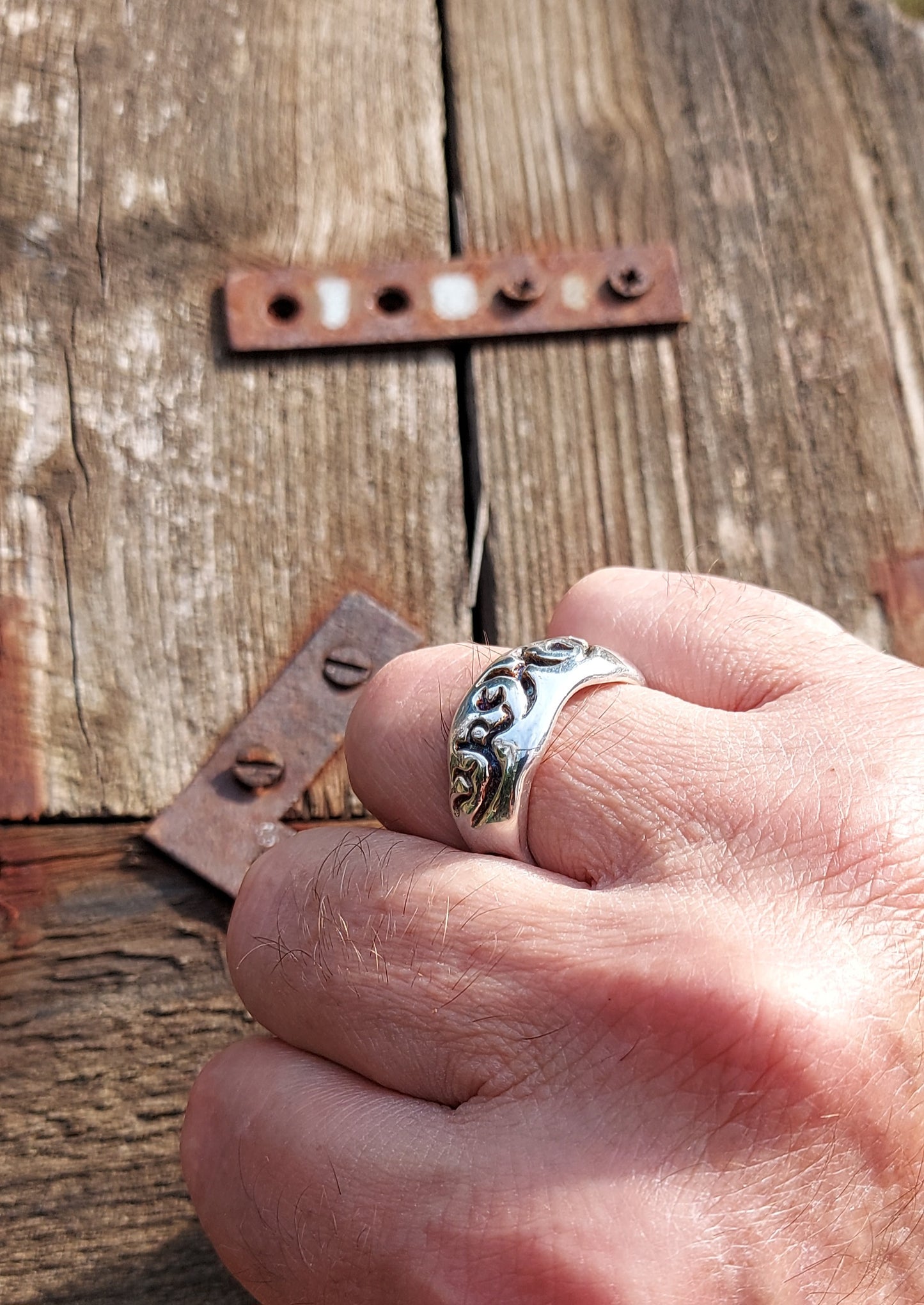 URCHIN Jewellery - 'Skinny' Urchin Logo Ring. Hallmarked. Handmade in the UK. Choice of Custom Sizes available.