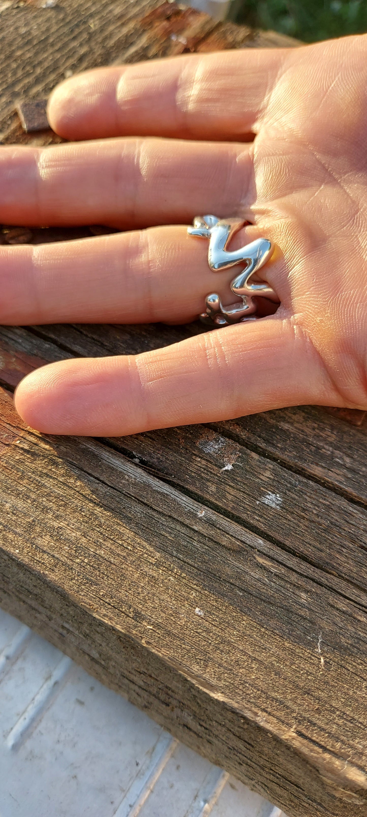 URCHIN Jewellery - 'Wave' Urchin Logo Ring. Hallmarked. Handmade in the UK. Size S