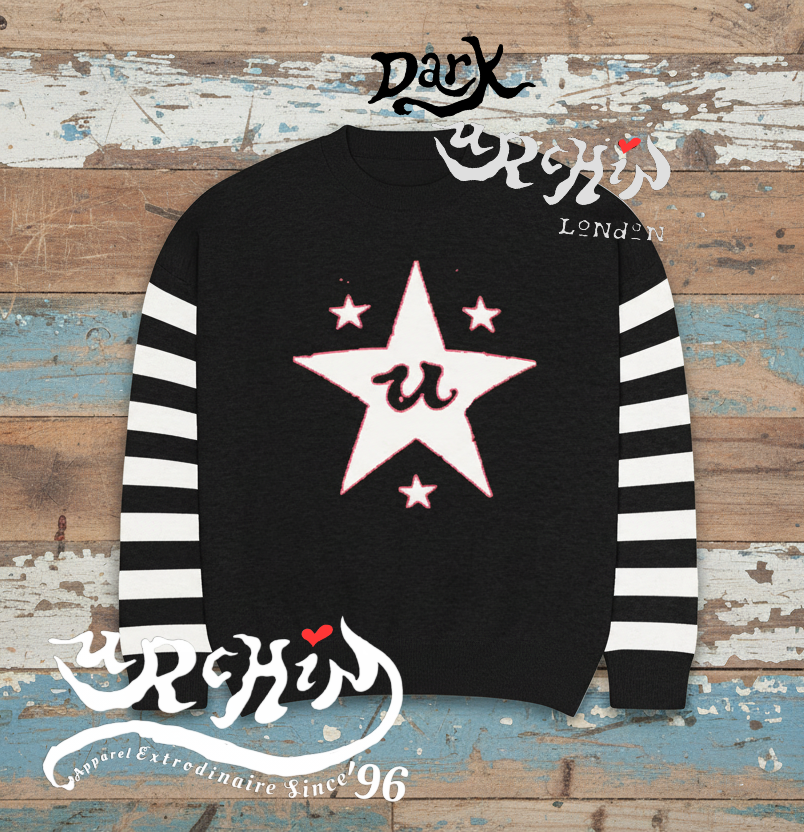 DARK URCHIN 'U STAR' MENACE Relaxed fit knitted crew neck sweater. White Star. XL