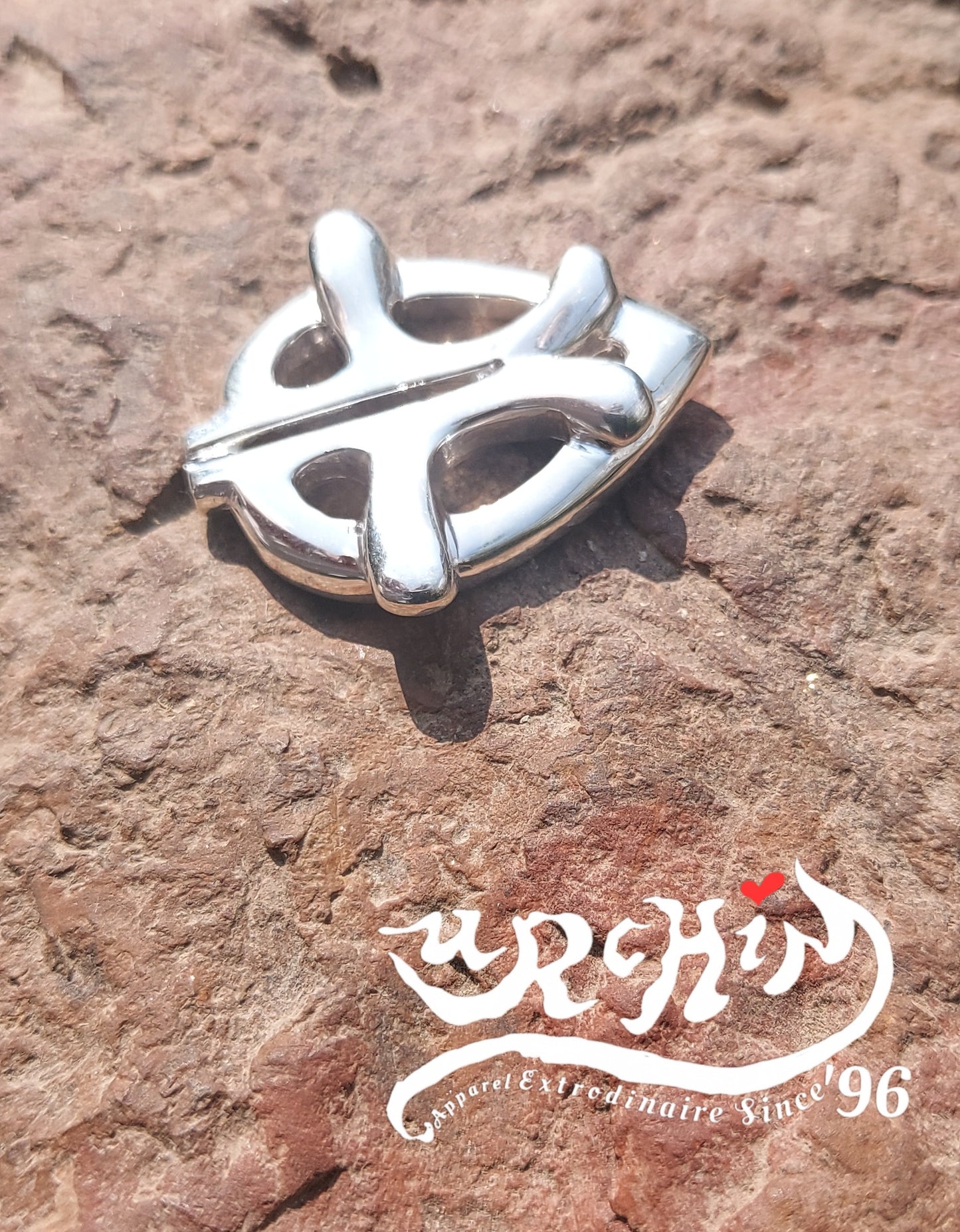 URCHIN Jewellery -'Heart Embrace' Unisex Silver Pendant. Solid Silver, Hallmarked. Hand-made in UK.