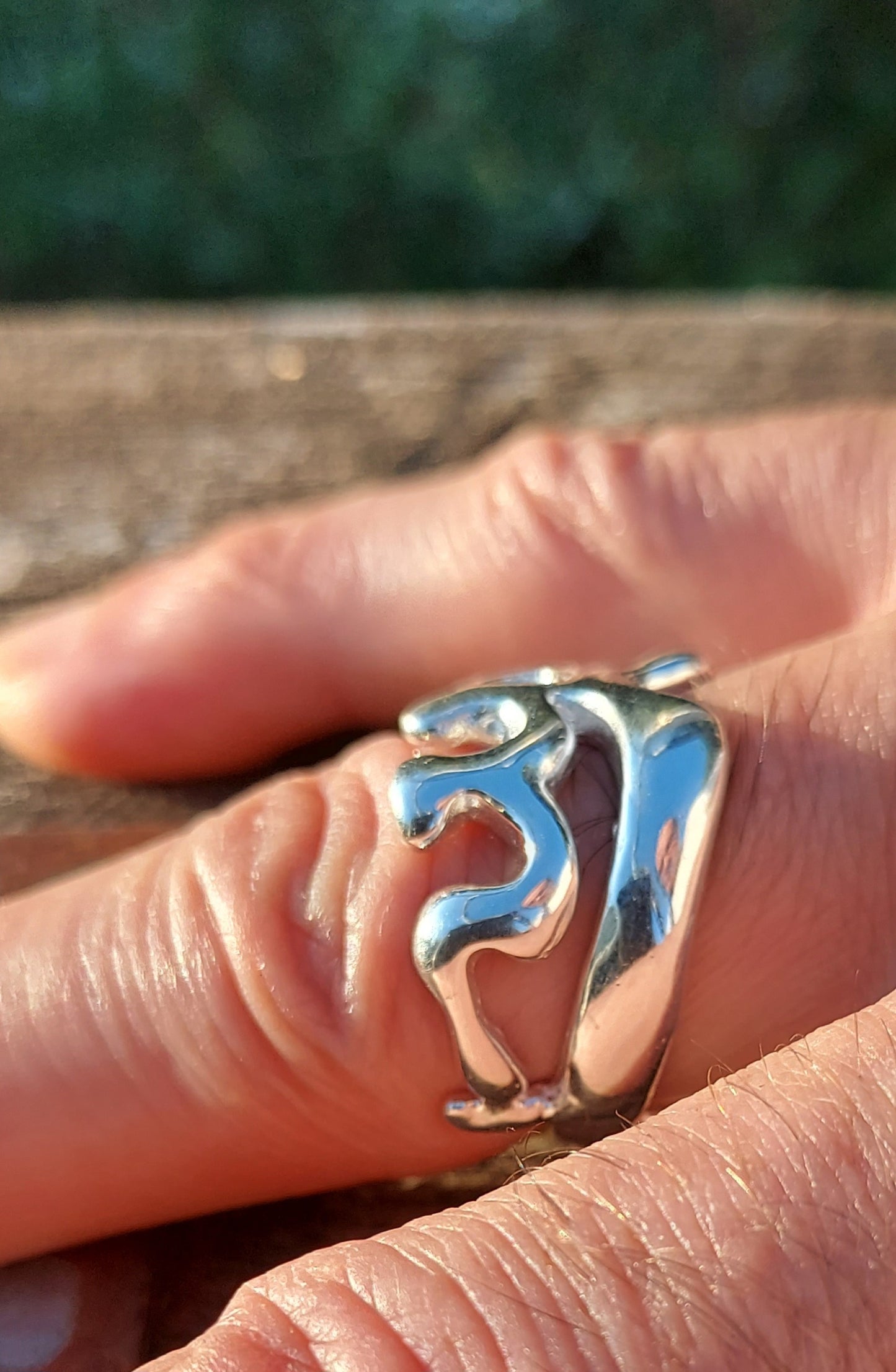 URCHIN Jewellery - 'Wave' Urchin Logo Ring. Hallmarked. Handmade in the UK. Size S