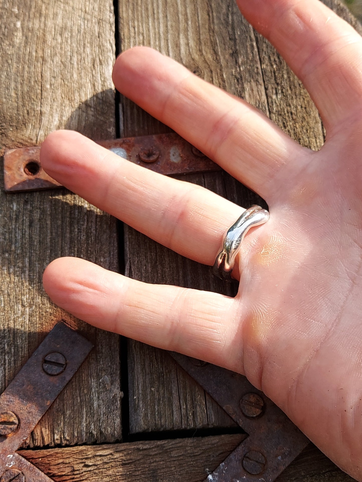 URCHIN Jewellery - 'Skinny' Urchin Logo Ring. Hallmarked. Handmade in the UK. Choice of Custom Sizes available.